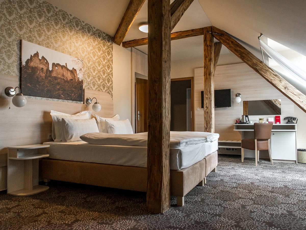 Hotel Gino Park Palace Поважска-Бистрица Экстерьер фото